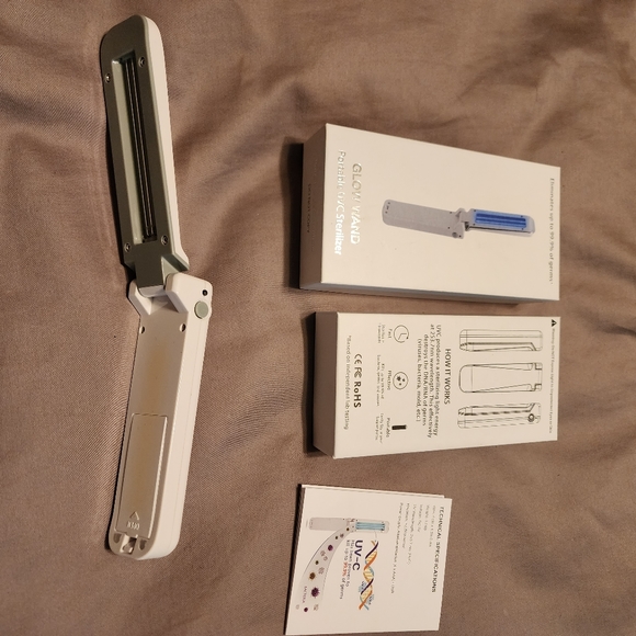 Small handheld Ultraviolet light for sterilization - Picture 4 of 6